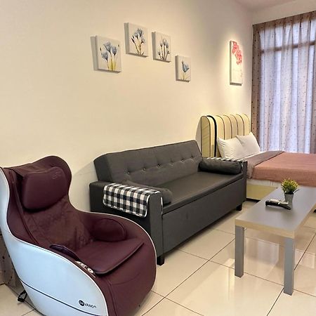 Beacon Exec Suites# Msg Chair#Disney Hotstar Джорджтаун Экстерьер фото